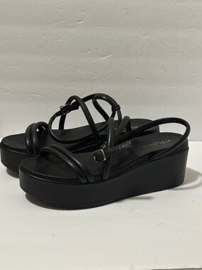 J Slides Black Platform Strappy Sandals 8.5
